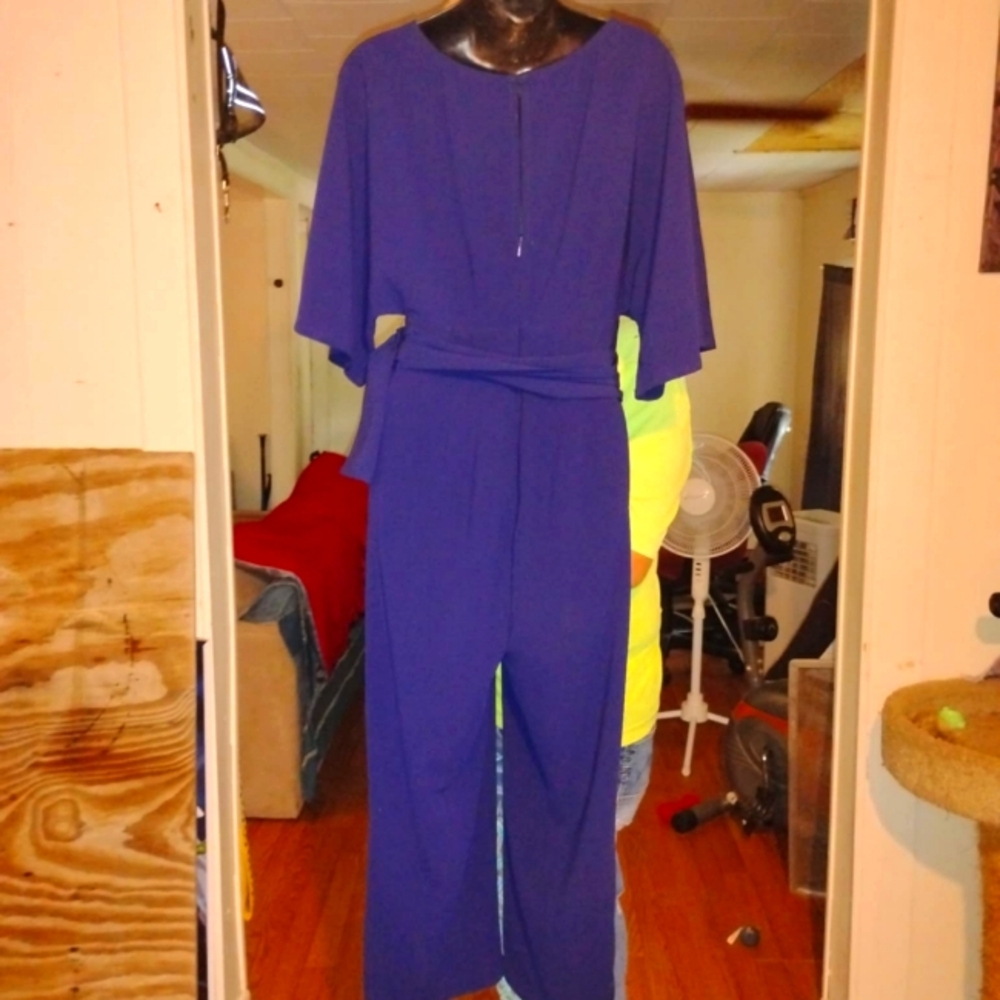 One piece/ business casual